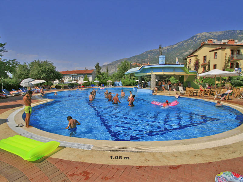 Destina Hotel